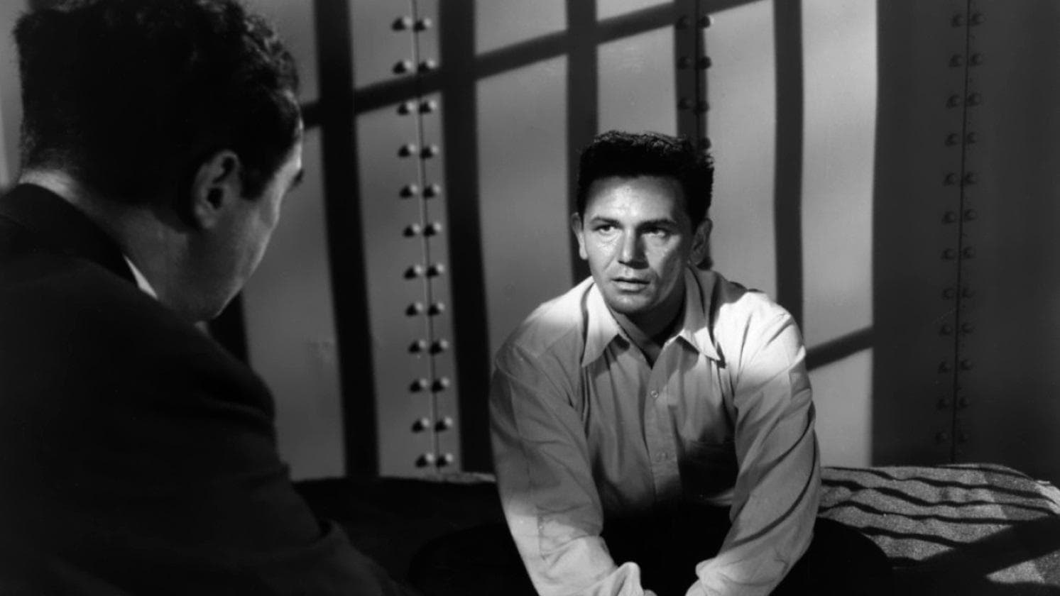 Postacı Kapıyı İki Kere Çalar