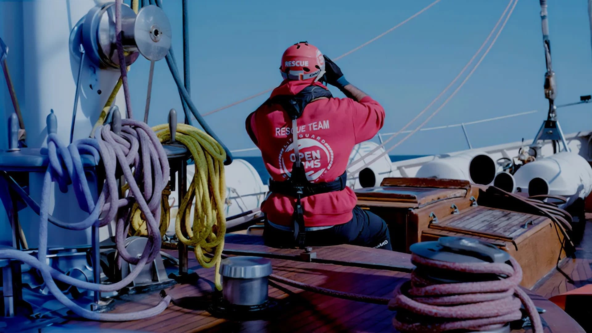 A contracorrent: 10 anys d'Open Arms