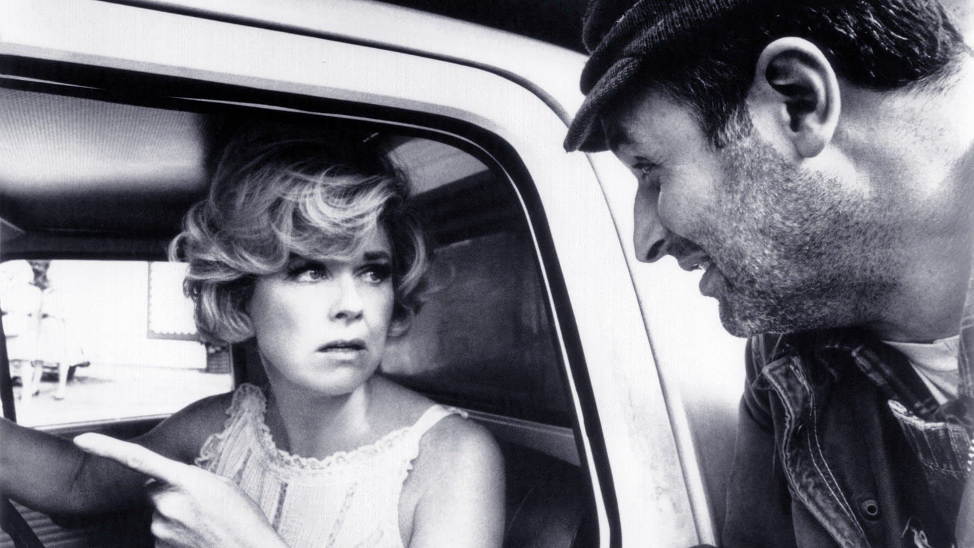 Annemin Yatağında Bir Erkek Var