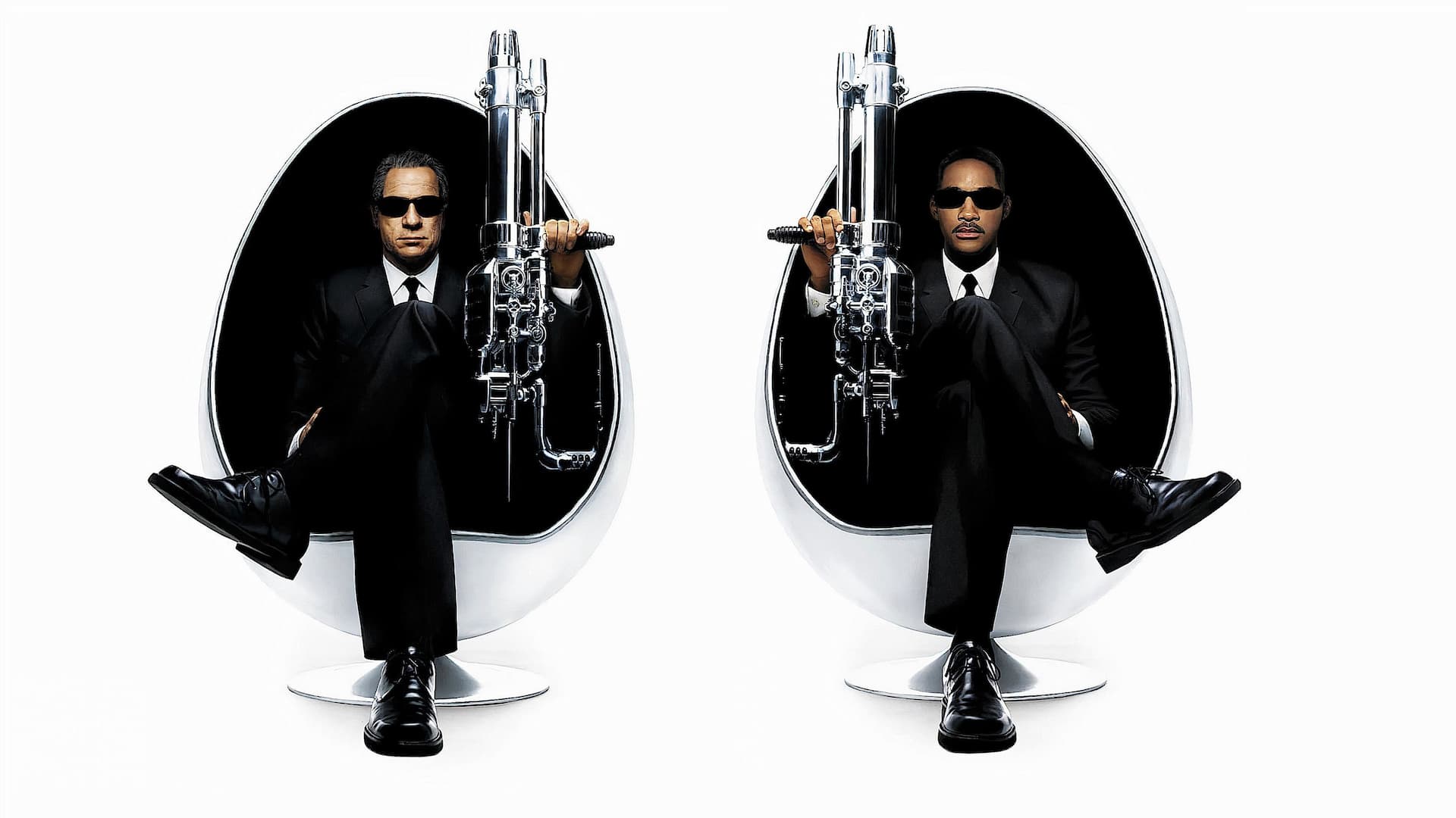 Siyah Giyen Adamlar 2