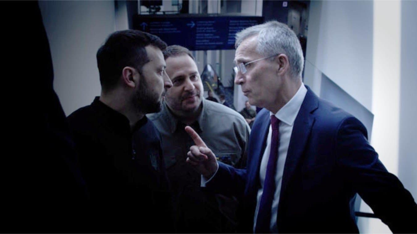 Stoltenberg - Facing War